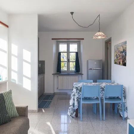 Casa Nelle Langhe Διαμέρισμα Serralunga d'Alba